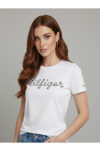 Tommy Hilfiger WOMEN'S TH CHEST LOGO T-SHIRT
