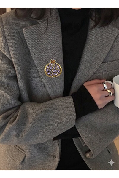 AGAPI Altın Renk Mor Taşlı Nar Figürlü Kadın Broş – Ceket, Şal ve Fular Akses...
