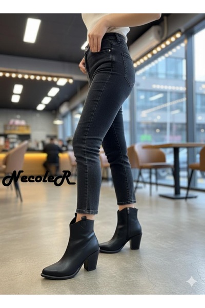 Neco Дамски къси ботуши с остър връх, нисък ток и неплъзгаща се термо подметк...