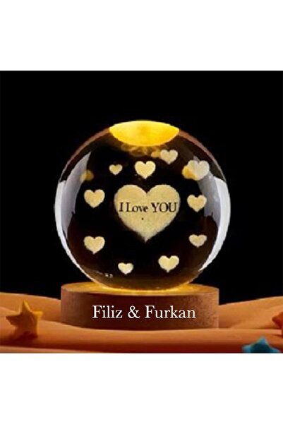 keyfim shop Kişiye Özel Işıklı Ahşap Kaideli Kalp Temalı Cam Küre 8*6cm