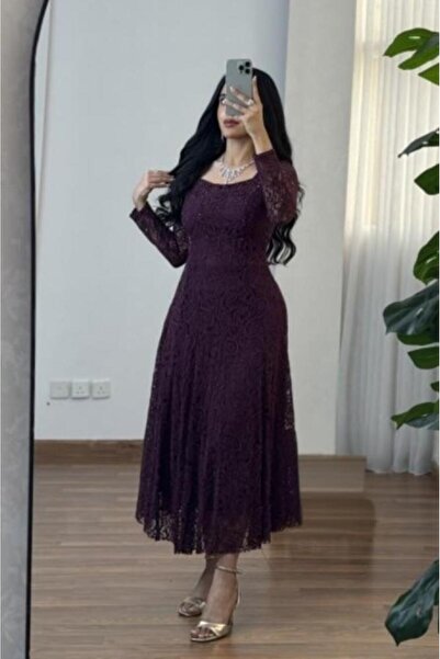 Genenic Purple lace dress