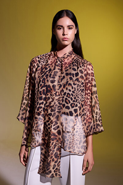 Jus De Pommes LEOPAR DESENLİ YAKASI BAĞLAMALI ŞİFON BLUZ