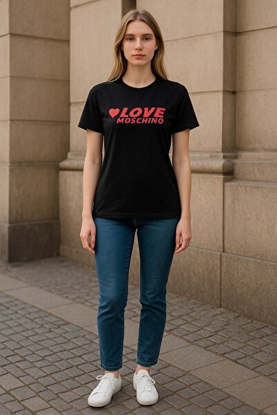 Love Moschino Women's T-shirt LOGO model