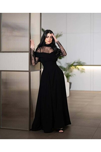 Genenic Elegant dress with lace