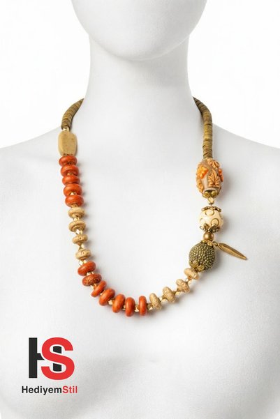 HediyemStil Bohemian Necklace with Earth Tones and Floral Detail