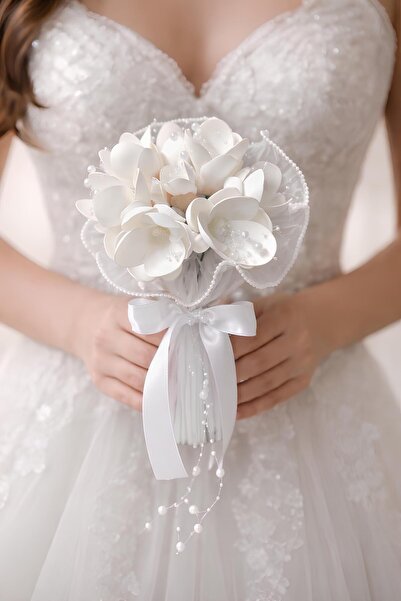 Bioren Gelin Çiçeği Gelin Buketi Manolya Tüllü İncili