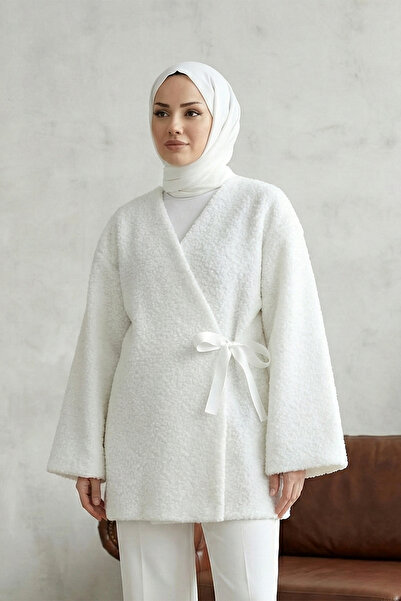 MODAQU Side-Tie Boucle Fabric Kimono - White