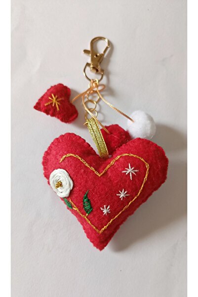 chibi سلسلة مفاتيح بتصميم يدوي الصنع على شكل قلب أحمر وكرة بوم بوم، هدية عيد ...