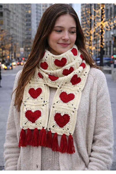 Charme Elegant Hand Knitted Heart Scarf