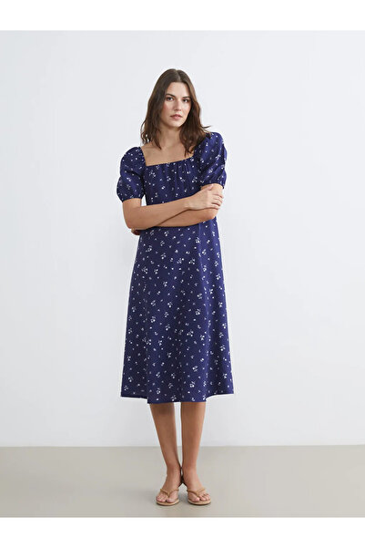 LC Waikiki LCW Comfort Φόρεμα με τετράγωνο γιακά σε χρώμα ινδιγκό με λουλουδά...