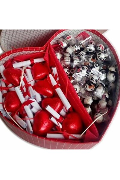 Aysmev Sürpriz Mesajlı Kalpli Çikolata Kutusu – Panda Desenli Sakızlar