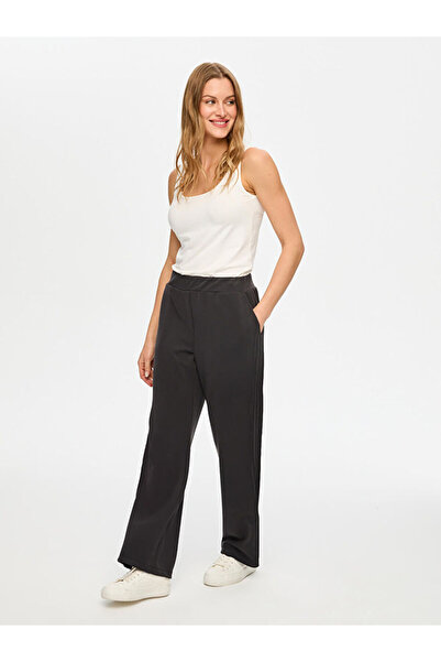 Faik Sönmez Yanı Dikiş Detaylı Modallı Eşofman Alt S26ESA002