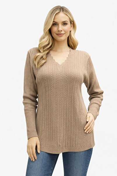 Fresh&Moda Women's V-Neck Knitwear Flexible Mother's Seasonal Sweater