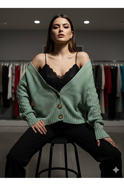 Sublime Butik Ženska pletenina, mekana tekstura, 3 dugmeta, kratki, uvijeni, ...