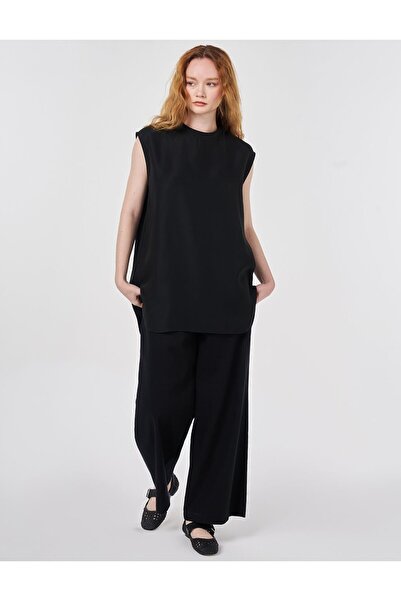 KYR Sleeveless T-Shirt Black