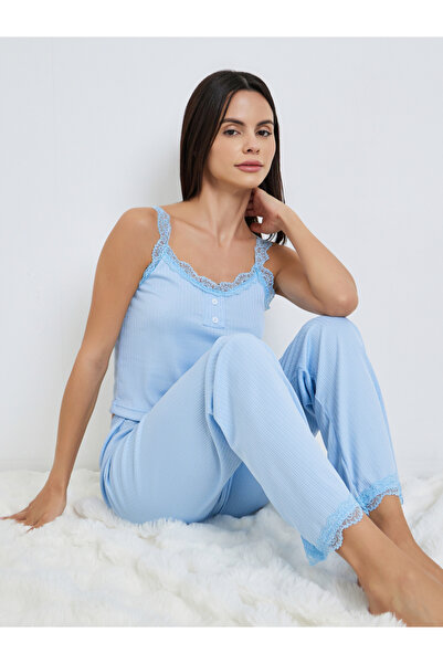 Styli Women Blue Lace Trim Cami Top and Pyjama Set