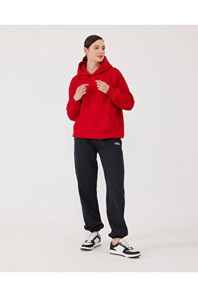 Kırmızı Renk Kapüşonlu Sweatshirt