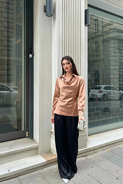 Klex بلوزة نسائية من الساتان بياقة ديجاجي - أكمام طويلة، تصميم أنيق وراقٍ