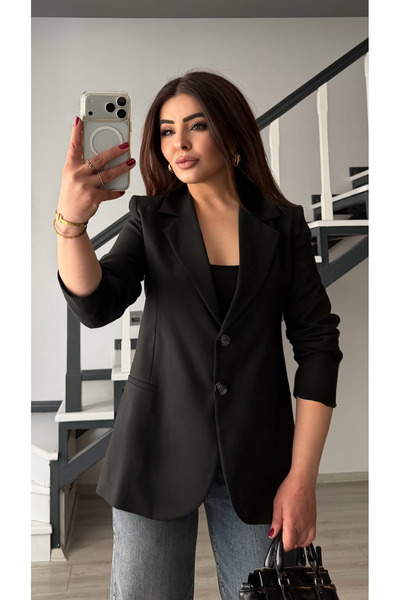 Oslove سترة سوداء بقصة ضيقة