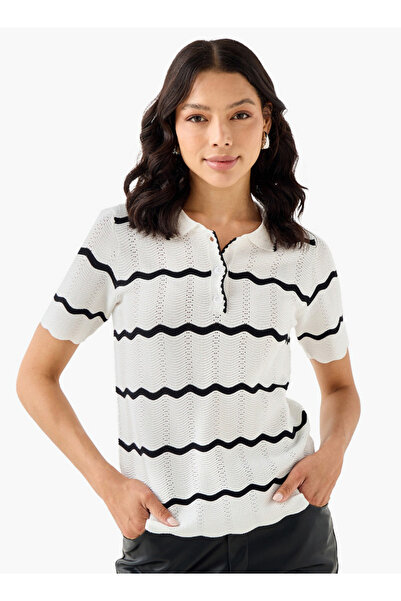 2Xtremz T-shirt with Stripes