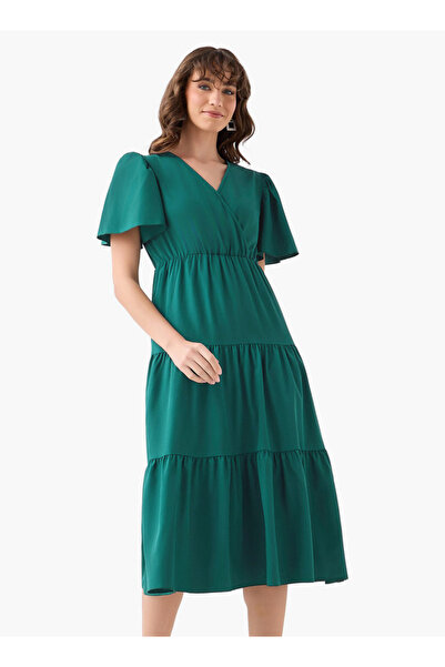 FAV فستان ميدي ملفوف متعدد الطبقات بياقة على شكل حرف V