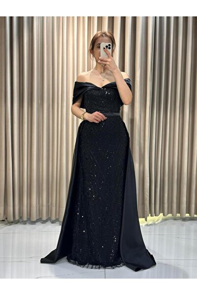 Kaleiçi Yıldızlar Siyah Kayık Yaka İşlemeli Abiye Elbise |