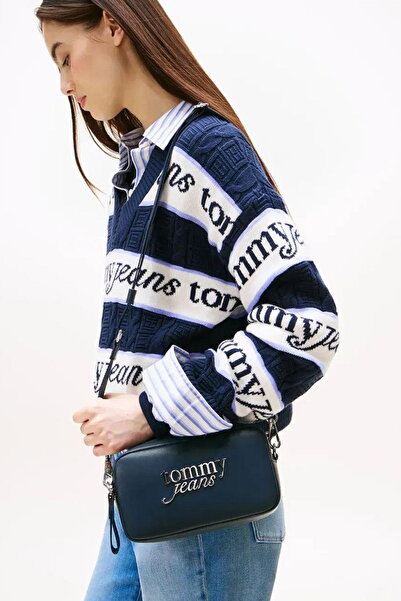 Tommy Hilfiger Women Bag