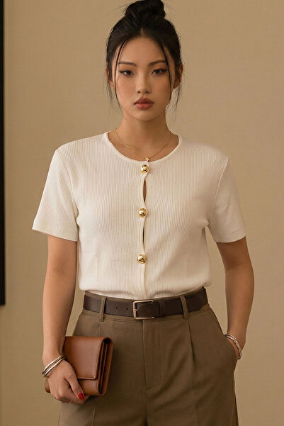 Reyon Minimalist Beyaz Kısa Kollu Bluz