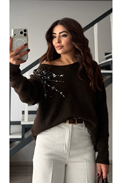 Oslove Acı Kahve Kayık Yaka Taş İşlemeli Kazak