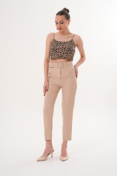 THE WOOW Women's Fabric Belted High Waist Pleated Carrot Cut Beige Trousers