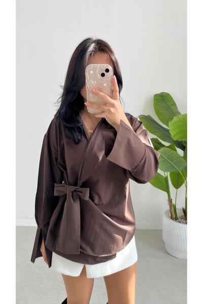Pera قميص فيليرا بأربطة - بني