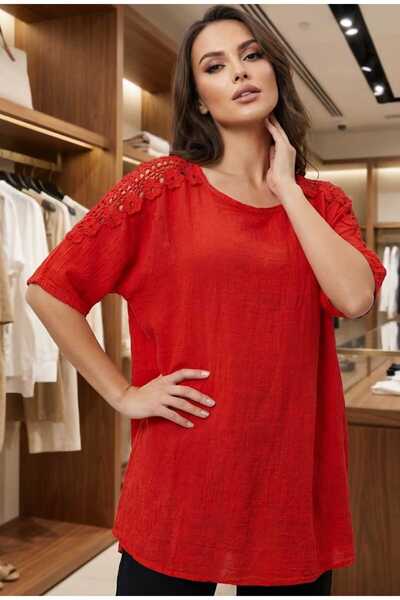 Volupta WOMEN'S SLEEVELESS COTTON BLOUSE IN RED