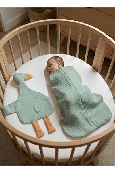 Lumos Trade Organic 4 Layer Muslin Zippered Swaddle & Duck Sleeping Companion...