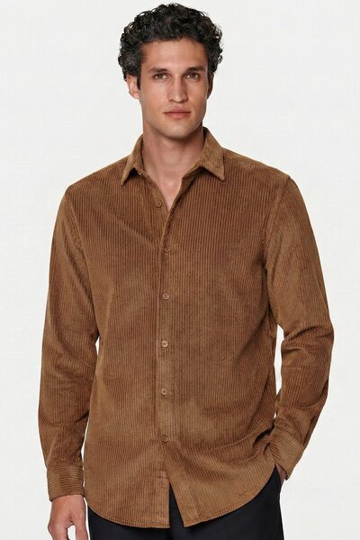 Sabri Özel Camel Regular Fit Pamuklu Fitilli Kadife Uzun Kollu Gömlek