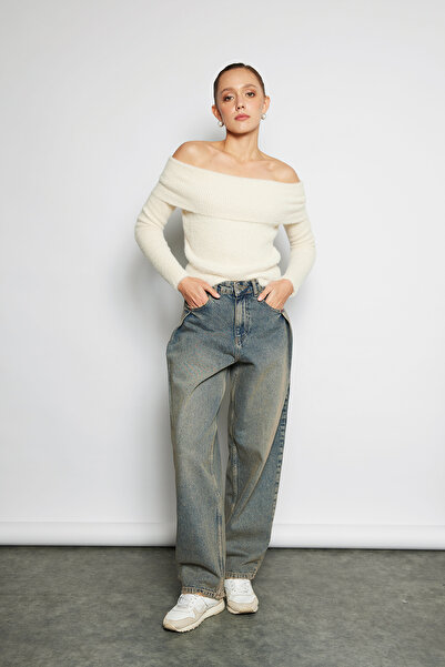 Nisan Madonna Collar Knitwear Sweater