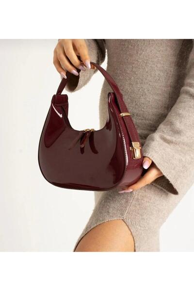 Legend Aksesuar Kadın Rugan Deri Baget Cherry Bag Fermuar Kapamalı Cherry Bag...