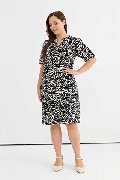Selen Büyük Beden Kolu Büzgülü V Yaka Çiçek Desen Elbise / SİYAH