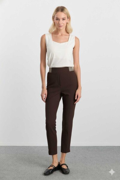 Selen Kemeri Çizgili Lastikli Dar Paça Pantolon / KAHVE