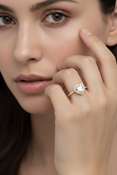 Yamaner Kuyumculuk Sevgililer Günü’ne Özel Kalpli Yüzük