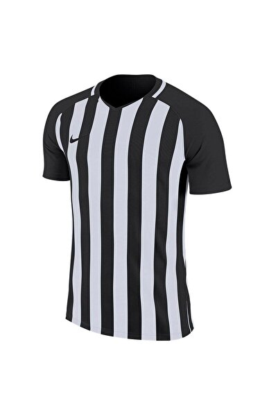 Nike Раирана екипировка за футбол от дивизия III