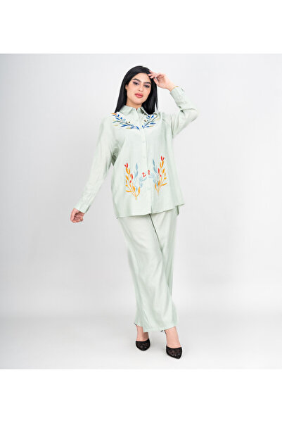 IKKXA Modern Two-Piece Outfit Soild Shirt and Pants Colorful Embroidery Details