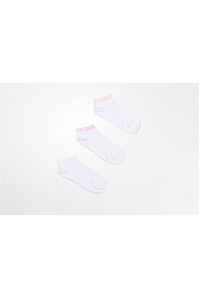 OBJE جوارب نسائية بيضاء مطاطية مكونة من 3 قطع مطبوع عليها Love