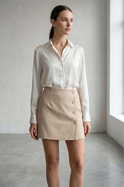 loia Women's High Waist Button Detailed Mini Shorts Skirt Stylish and Casual