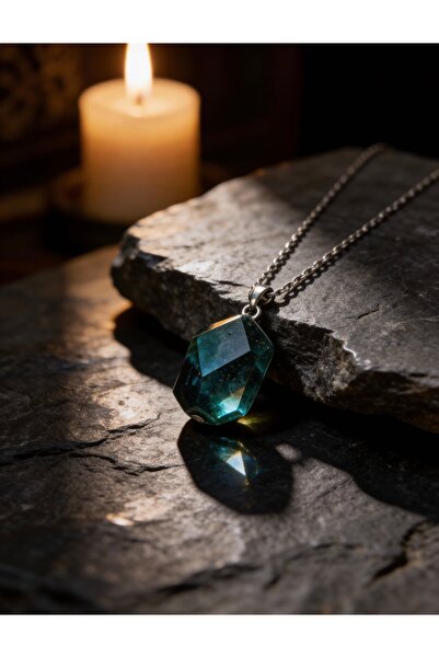 ayoljewelry قلادة كريستالية من حجر الفلوريت الأخضر الطبيعي - طاقة مفتوحة للعق...