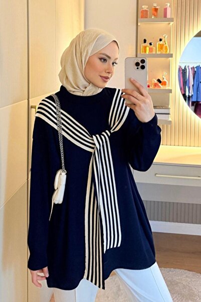 Şulemoda Giyim Φαρδύ τουνίκ με λεπτομέρεια σε σχέδιο κασκόλ, σε σκούρο μπλε