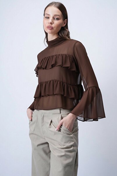 VAGGON Ruffle Chiffon Blouse