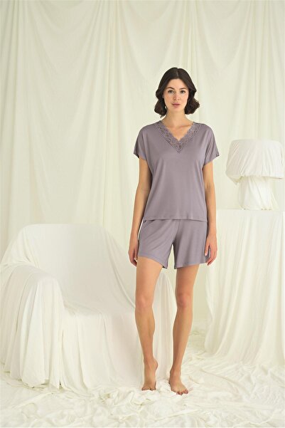 Findit Short Sleeve Lace V-Neck Shorts Set