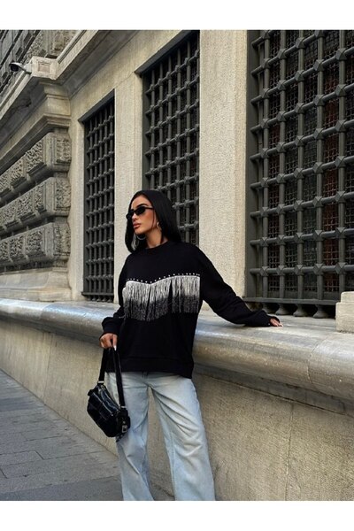 Sobe Women's black pullover sweatshirt with draped thread details - Made in T...