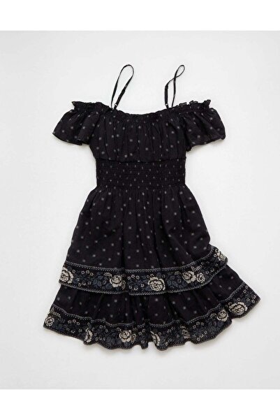 AMERICAN EAGLE فستان قصير مكشكش مكشوف الكتفين من AE