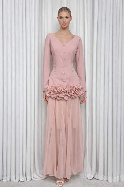 qmhafrst Eid jumpsuit with computer embroidery on Bahraini fabric